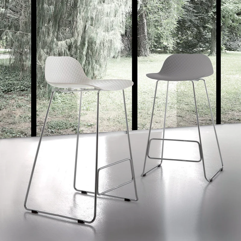 Set da 4 Sgabello moderno alto fisso in metallo e polipropilene bianco o grigio cm 49x49x88h