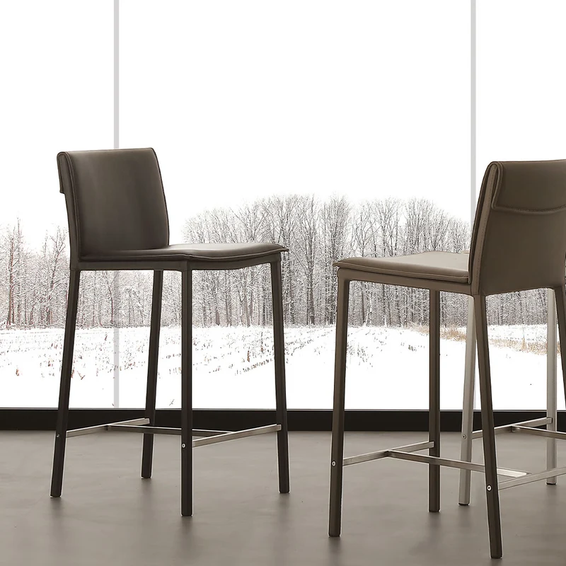 Set da 2 Sgabello moderno alto fisso in metallo ed ecopelle cm 45x51x91h - vari colori