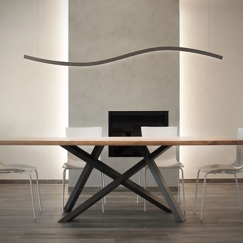 Lampadario a sospensione Curve a LED in alluminio