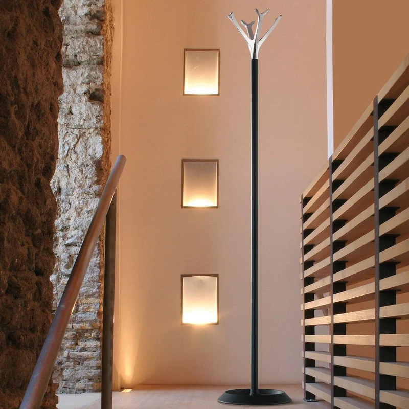 Appendiabiti da terra design Ellis