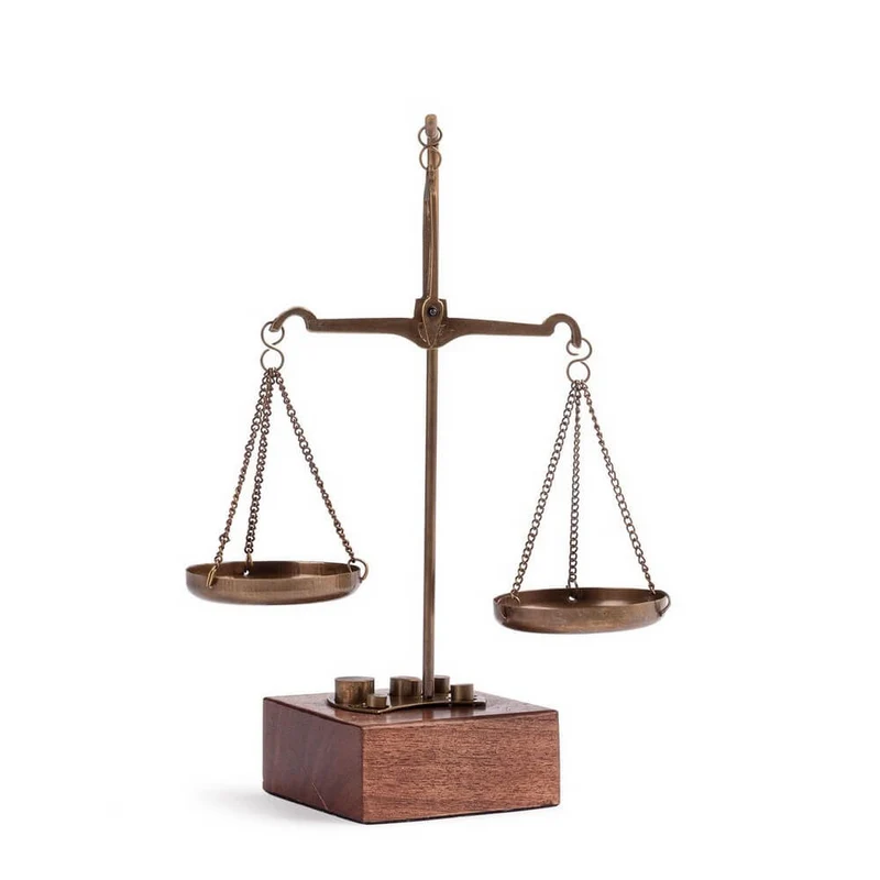 Bilancia decorativa in metallo dorato e legno di acacia H18 - BILANCIA