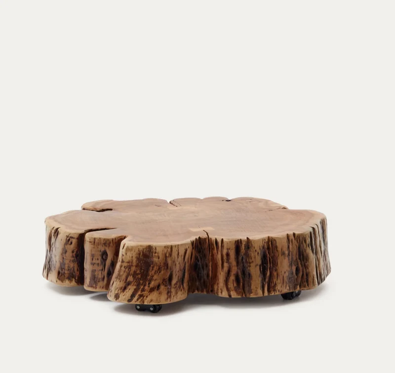 Tavolino da salotto con ruote Essi in legno massiccio di acacia Ø 90 x 60 cm